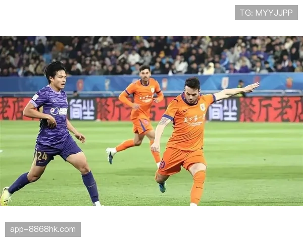 泰山危机！主帅战术遭质疑，争冠前景岌岌可危