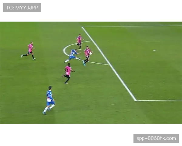 禁区外犯规判罚标准及对比赛影响的详细解析