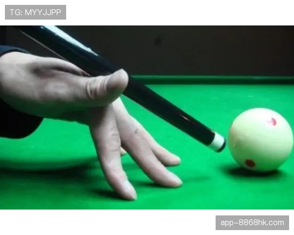 争球判定规则详解：何时跳球、如何执行？